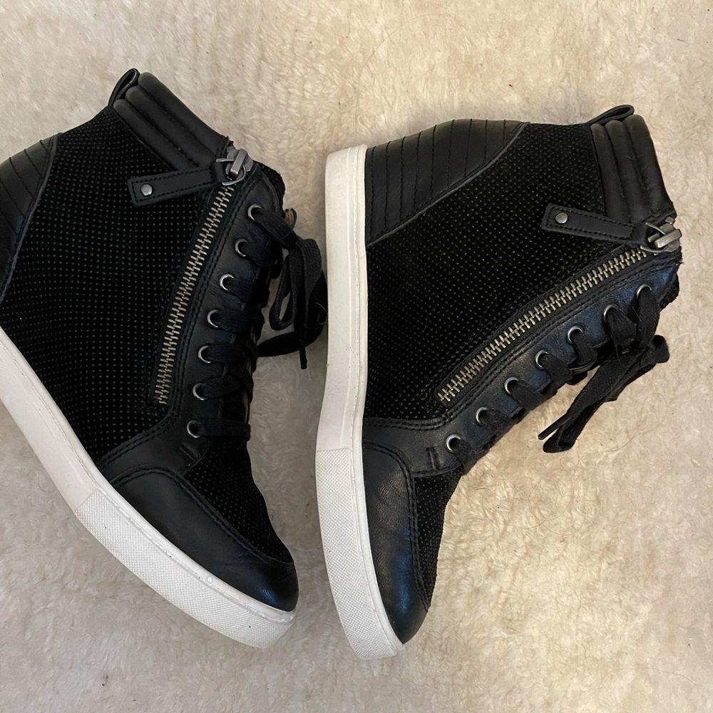 Paolo wedge shoes
